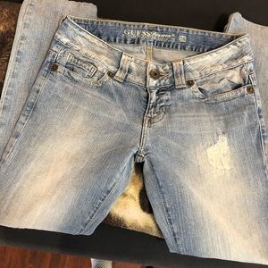Guess jeans size 28